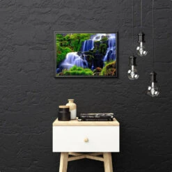 Broderie Diamant <br> Cascade Exotique -Atelier Broderie Diamant broderie diamant cascade exotique decor atelier broderie diamant