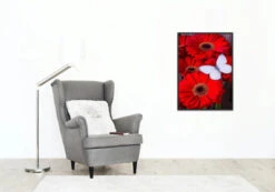 Broderie Diamant <br> Gerbera Rouge Et Papillon -Atelier Broderie Diamant broderie diamant gerbera rouge et papillon decor atelier broderie diamant